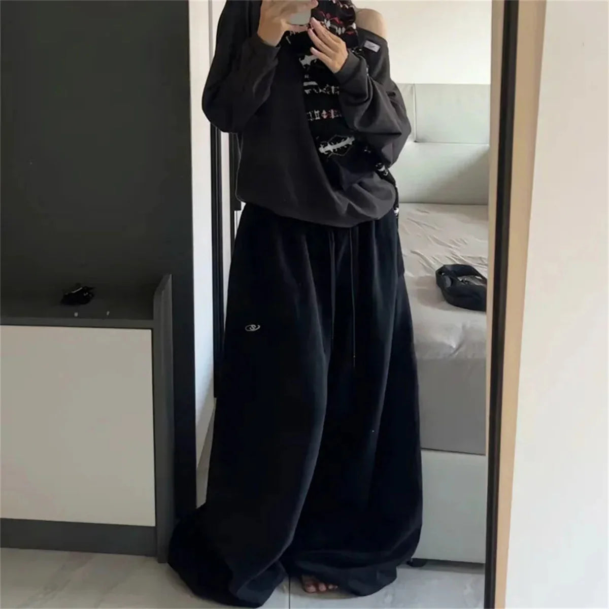 Oversize Woman Grey Black Sweatpants Y2K Korean Streetwear Loose Casual Jogger Pants High Waist All Match Drawstring Trousers