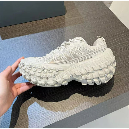 Fashion Brand Men's Or Women's Thick-soled Sports Shoes 2026 Spring New Rivet Design Couple Sports Shoes Breathable Casual Shoes