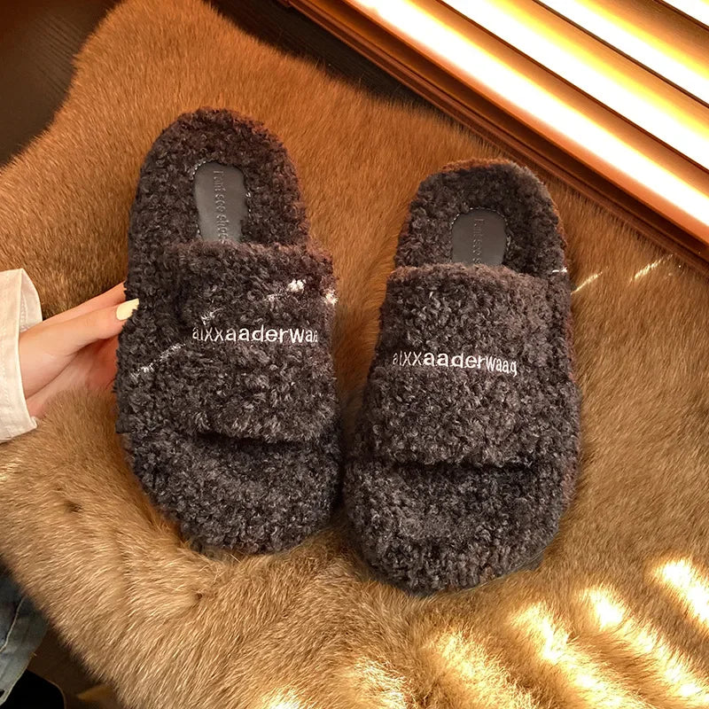 Thick Soled Plush Slippers for Autumn and Winter Versatile and Cute Fashionable and Small Waist Cotton Slippers for Home Use