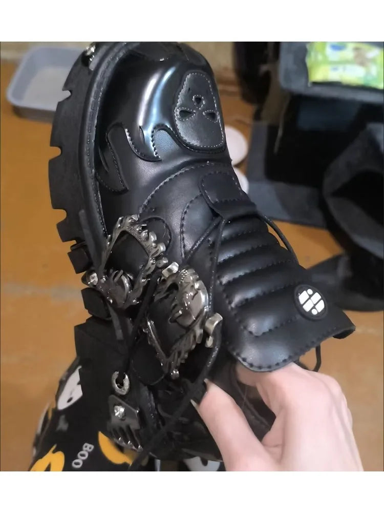 Cowhide Rock Flame Trend Carving Dark Punk Small Leather Skull Design Low-top Gothic Thick-soled Single Shoes