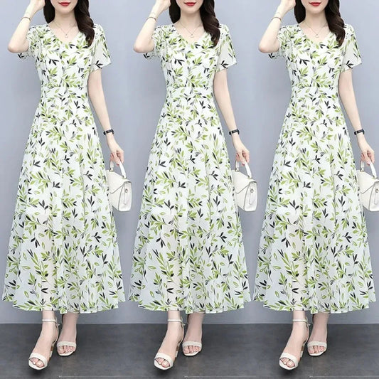 【New style】Summer clothes, new style, medium and long, above the knee, large floral fashion dress, women, waist, slimming, larg