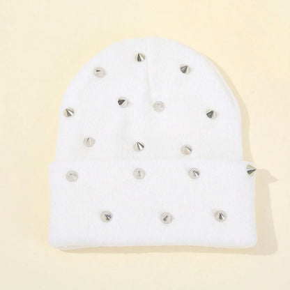 1Pc Men Punk Rivet Beanie Hat,Goth Gothic Skull Caps Winter Warm Knitted HeadCap for Men Women,Suitable for Street Daily Wear