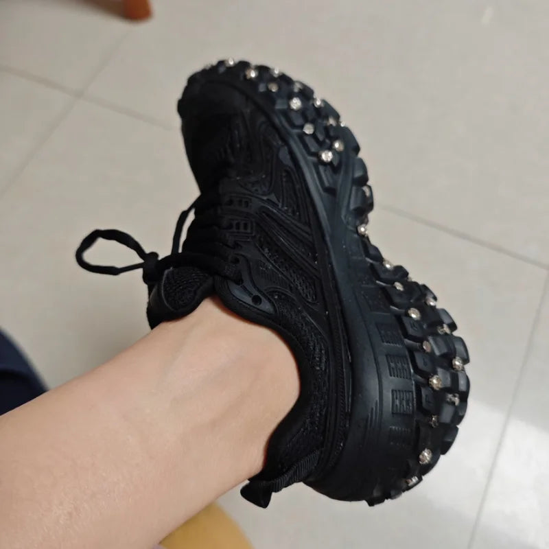 Fashion Brand Men's Or Women's Thick-soled Sports Shoes 2026 Spring New Rivet Design Couple Sports Shoes Breathable Casual Shoes