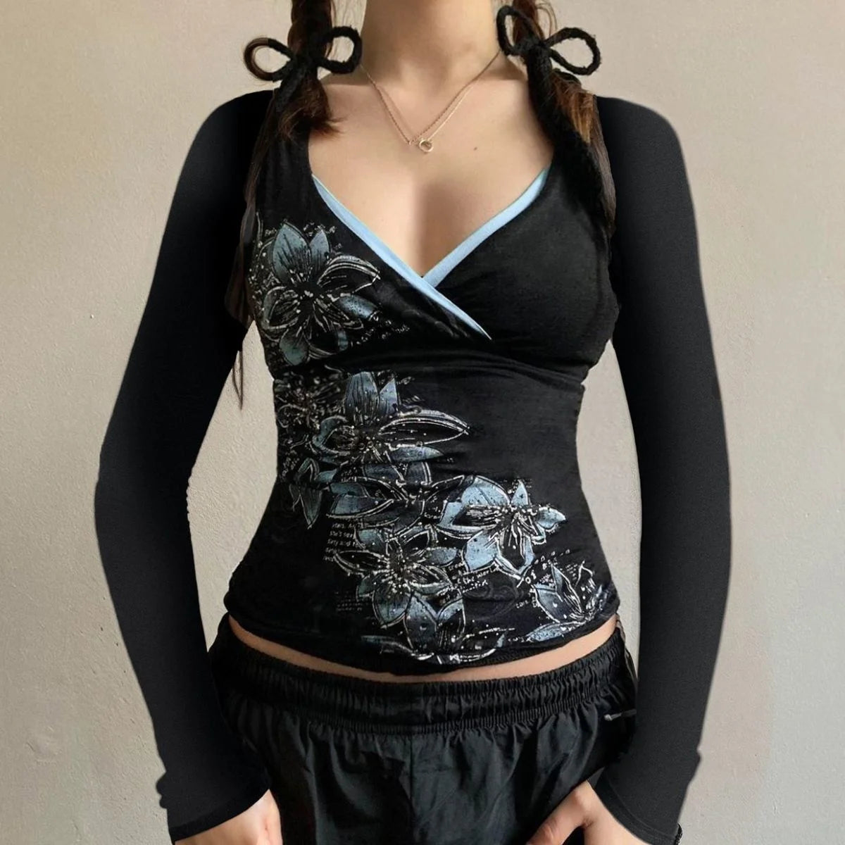 American retro contrasting color V-neck printed spicy girl slim fit T-shirt autumn Y2K Harajuku style punk sexy backless top