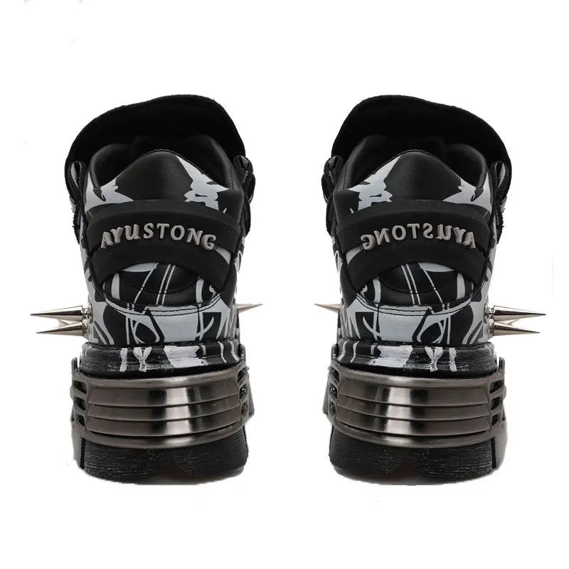 2026 New Original Design Graffiti Platform Men's and Women's Dark Rivets Rock Punk Heightening Muffin Casual Dad Shoes