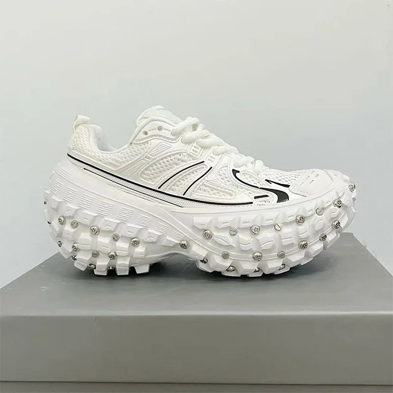 Fashion Brand Men's Or Women's Thick-soled Sports Shoes 2026 Spring New Rivet Design Couple Sports Shoes Breathable Casual Shoes