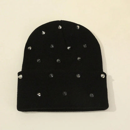 1Pc Men Punk Rivet Beanie Hat,Goth Gothic Skull Caps Winter Warm Knitted HeadCap for Men Women,Suitable for Street Daily Wear