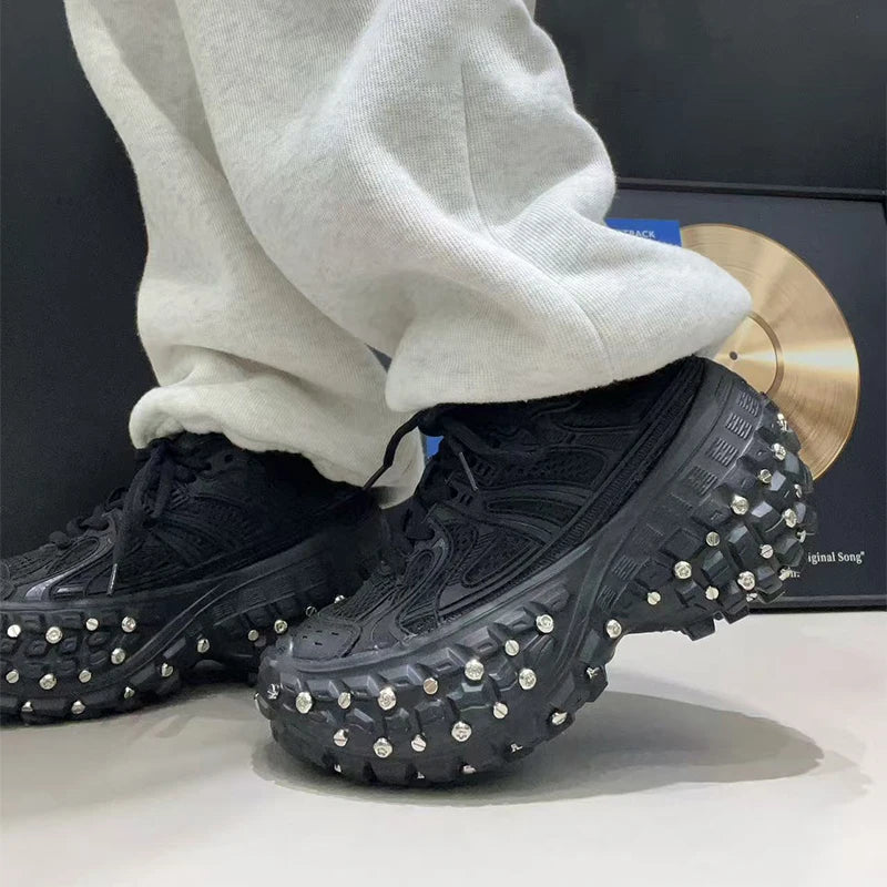 Fashion Brand Men's Or Women's Thick-soled Sports Shoes 2026 Spring New Rivet Design Couple Sports Shoes Breathable Casual Shoes