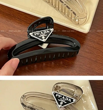 1/2pcs jelly colored injection molded clip, suitable for women's new high-end style, large board hair clip, shark clip hair clip