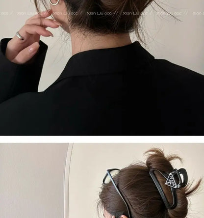 1/2pcs jelly colored injection molded clip, suitable for women's new high-end style, large board hair clip, shark clip hair clip