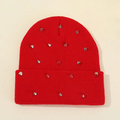 1Pc Men Punk Rivet Beanie Hat,Goth Gothic Skull Caps Winter Warm Knitted HeadCap for Men Women,Suitable for Street Daily Wear