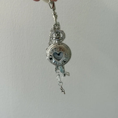 Original Hollow Heart Pocket Watch Chain keychain Design Steampunk Clock Vintage Necklace Pendant Jewelry Watch Men Women Gift